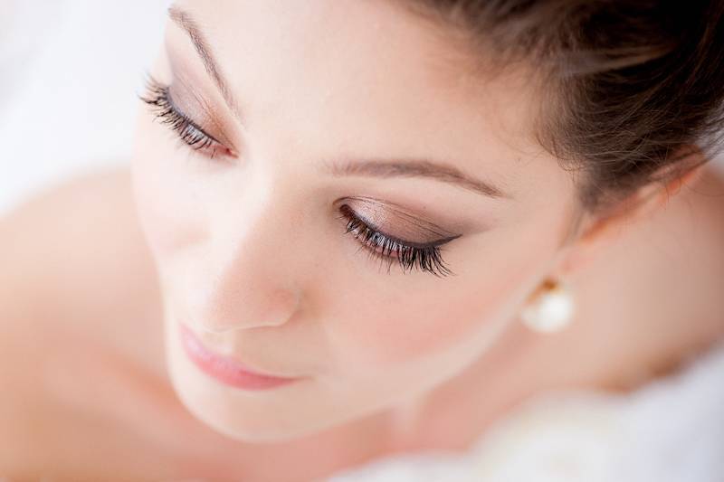 Bridal make up in Paris